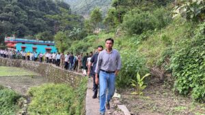 आपदा प्रबंधन एक्ट के तहत डीएम सविन बंसल का बड़ा कदम; प्रभावित गांवों में अधिकारियों की अग्रिम आदेश तक तैनाती