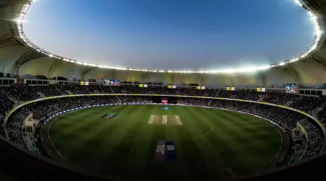 क्रिकेट के मंदिर या फैंस की जेल? – भारत में स्टेडियम की भव्यता और फैंस की उपेक्षा