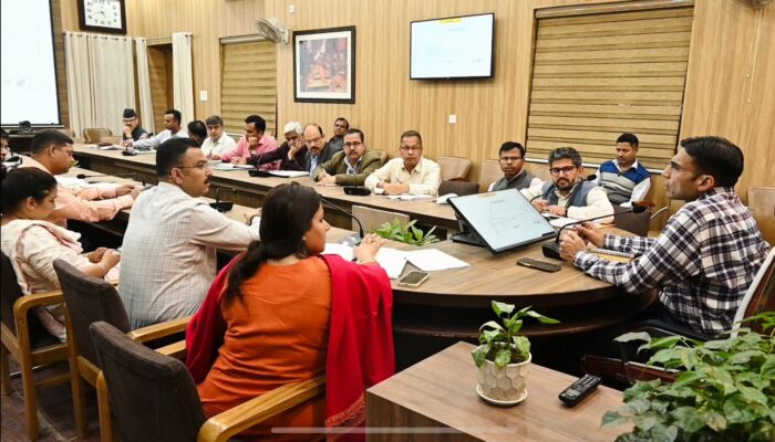 राज्य स्थापना दिवस पर पीएम मोदी का दौरा: देहरादून में तैयारियां युद्ध स्तर पर, डीएम ने संभाली कमान