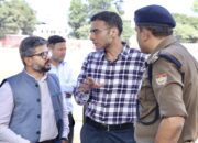 राज्य स्थापना दिवस की तैयारियों का मेगा रिव्यू! डीएम सविन बंसल और एसएसपी ने पुलिस लाइन में संभाली कमान, दिए कड़े निर्देश