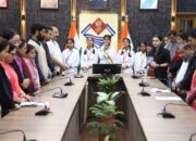 वंदे मातरम् के 150 वर्ष: देहरादून में गूंजा देशभक्ति का स्वर, ‘‘भारत माता की जय’’ के जयघोष से गूंजा क्लेक्ट्रेट परिसर