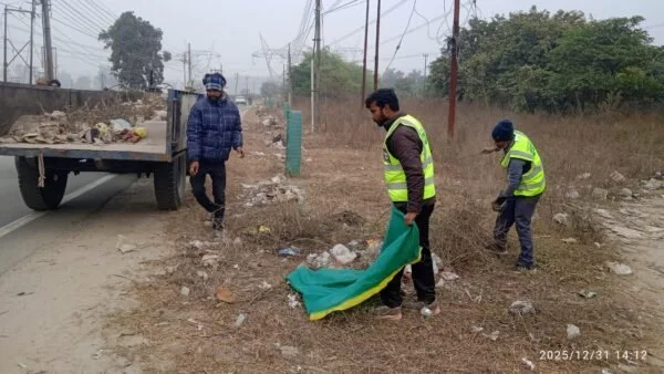 तीर्थ नगरी जनपद हरिद्वार को स्वच्छ सुंदर बनाने के लिए एक माह 13 दिन से निरंतर चलाया जा रहा है सफाई अभियान