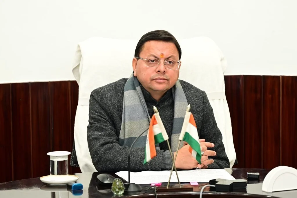 मुख्यमंत्री ने उत्तराखण्ड भवन एवं अन्य सन्निर्माण कर्मकार कल्याण बोर्ड के अंतर्गत विभिन्न योजनाओं के 4224 श्रमिकों को हस्तान्तरित की ₹12 करोड़ 89 लाख 85 हजार की धनराशि