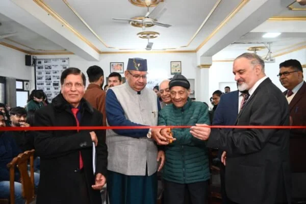 फाइटोकेमिस्ट्री और आयुर्वेद उत्तराखण्ड के विकास के मजबूत आधार – गणेश जोशी