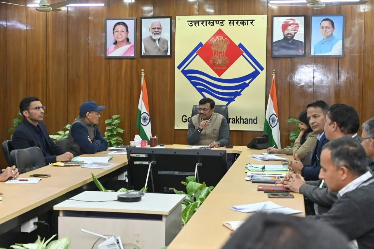 भूमि अभिलेखों के डिजिटलीकरण पर मुख्य सचिव ने दिए सख्त निर्देश