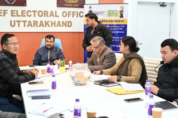 मतदाता मैपिंग आसान बनाने के लिए आपसी समन्वय करें स्थापित – अपर मुख्य निर्वाचन अधिकारी डॉ. विजय कुमार जोगदंडे