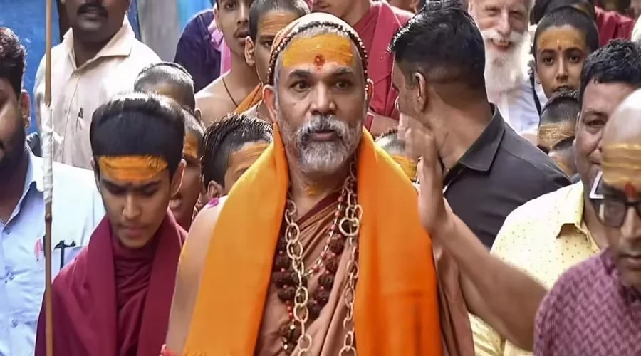 शंकराचार्य स्वामी अविमुक्तेश्वरानंद ने दुखी मन से छोड़ा माघ मेला, ‘संगम स्नान अधूरा रह गया, आत्मा झकझोर गई