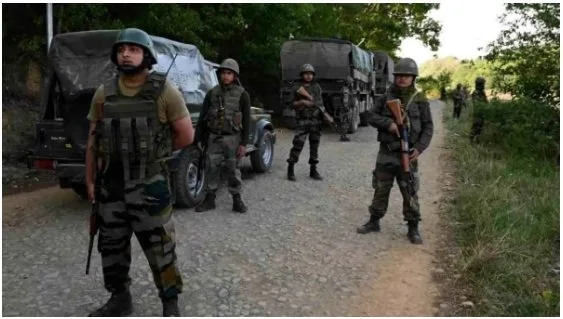 सुरक्षाबलों और आतंकियों के बीच मुठभेड़, जैश के शीर्ष कमांडर समेत दो आतंकी ढेर