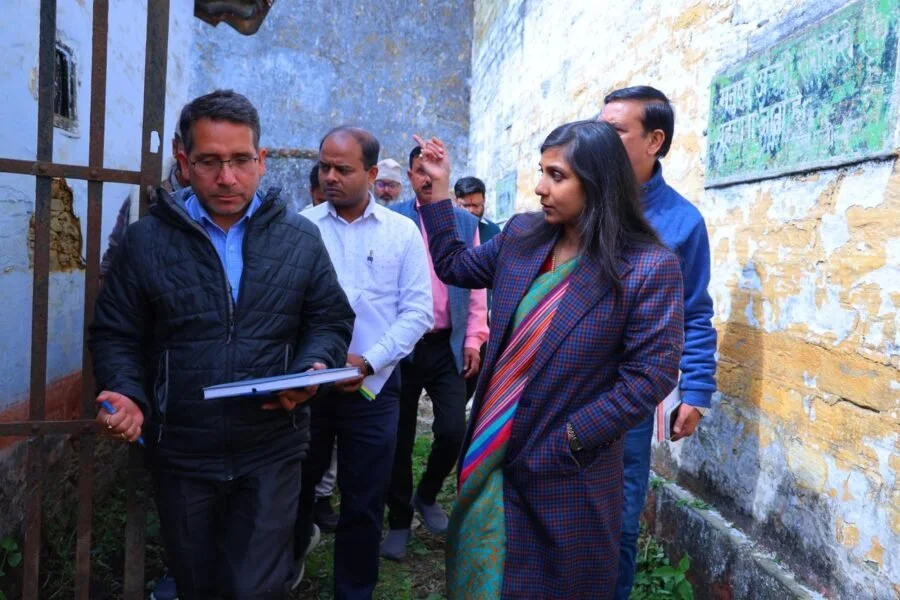 पुरानी जेल परिसर बनेगा हेरिटेज संग्रहालय, डीएम स्वाति एस. भदौरिया ने किया स्थलीय निरीक्षण, अधिकारियों को दिए आवश्यक दिशा-निर्देश