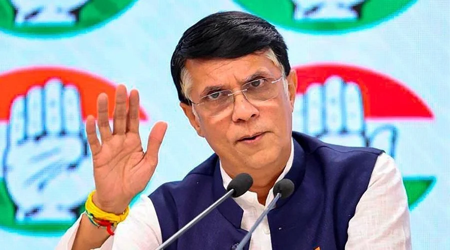 सुप्रीम कोर्ट ने पवन खेड़ा की ट्रांजिट बेल पर लगाई रोक, असम सरकार की याचिका पर नोटिस जारी
