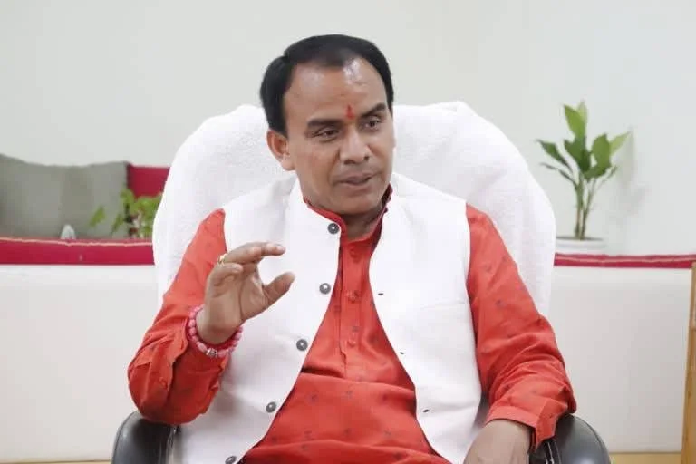 उत्तराखंड के राजकीय महाविद्यालयों में हाईटेक होंगी प्रयोगशालाएं – डाॅ. धन सिंह रावत