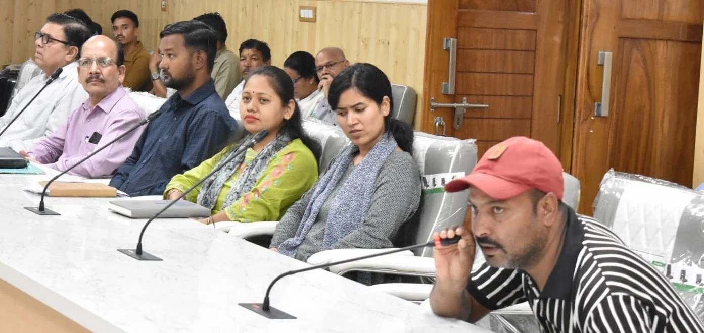 क्षतिग्रस्त विद्यालय भवनों के निर्माण का नाबार्ड से बनवाया जाएगा प्रस्ताव