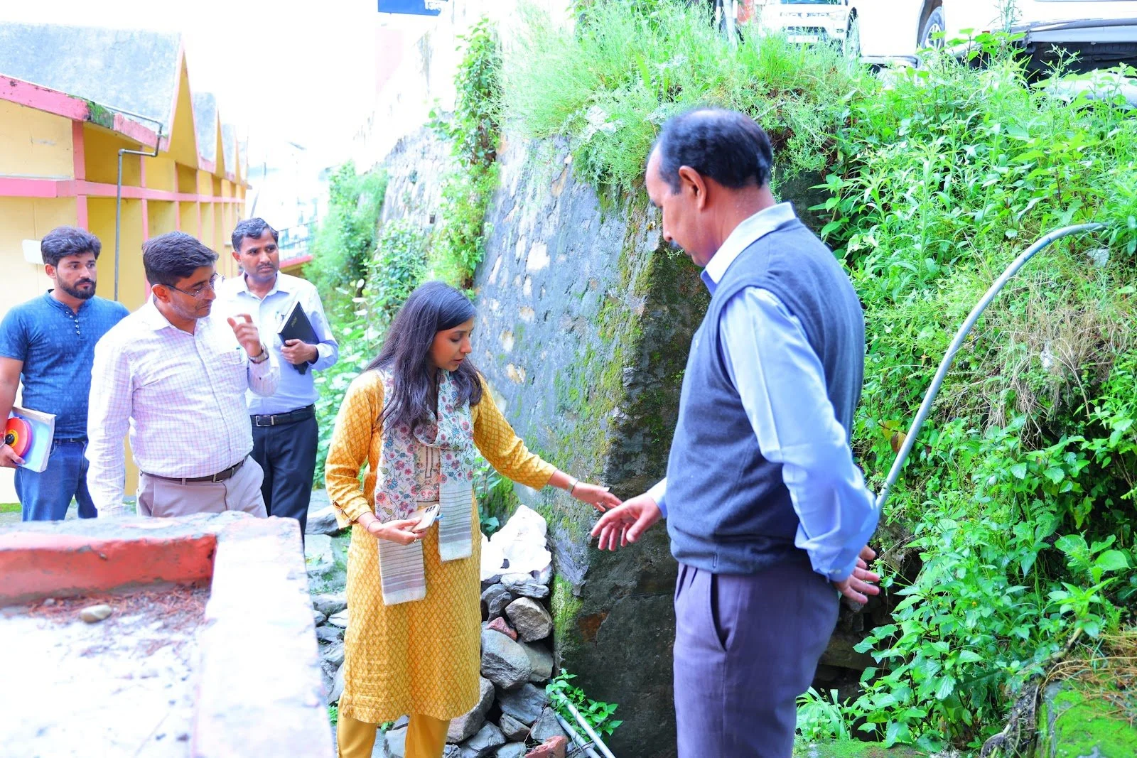 आपदा परिचालन केंद्र पहुंची डीएम स्वाति एस. भदौरिया,उच्चस्तरीय समीक्षा कर राहत-बचाव और जरूरी सेवाओं को हर समय तैयार रखने के निर्देश
