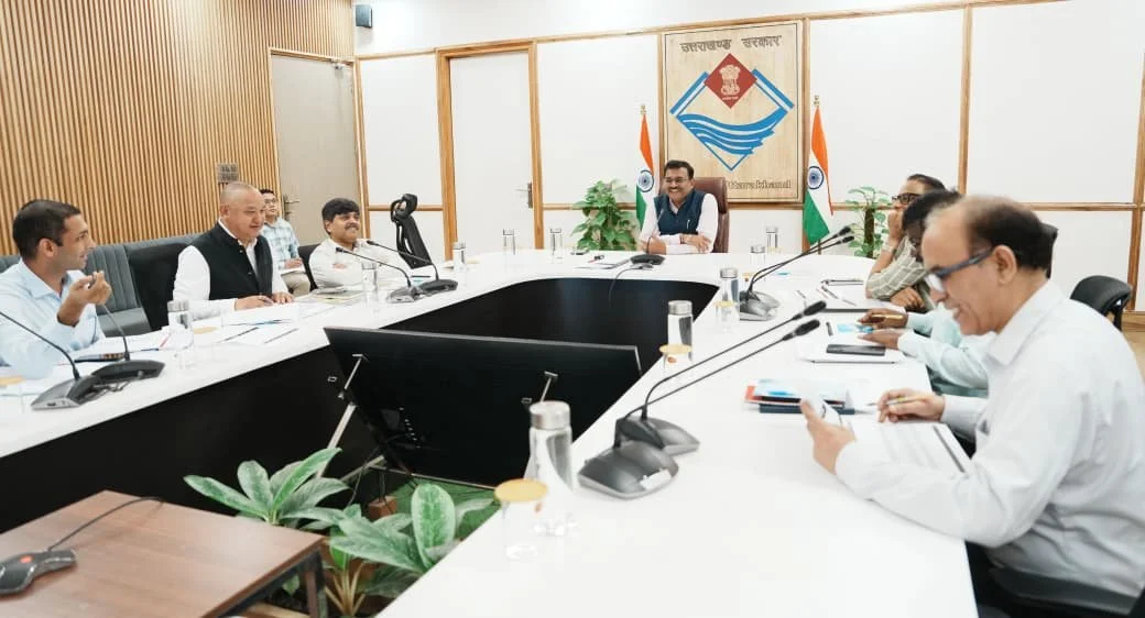 मुख्य सचिव आनंद बर्द्धन की अध्यक्षता में टिहरी लेक ग्लोबल डेस्टिनेशन को लेकर हुई हाई पॉवर कमेटी की बैठक आयोजित