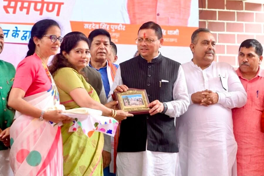 एसजीआरआर इंटरनेशनल स्कूल पहुँचे मुख्यमंत्री धामी, शिक्षा और संस्कार को मिली नई ऊर्जा
