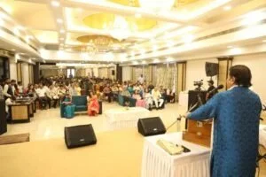 ‘सुरों की उमंग अनूप जलोटा के संग’ कार्यक्रम में युवाओं से गौ संस्कृति संरक्षण का आह्वान